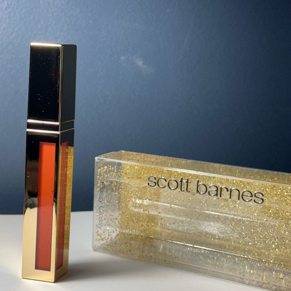 SCOTT BARNES LIPGLOSS BLAZE NEW